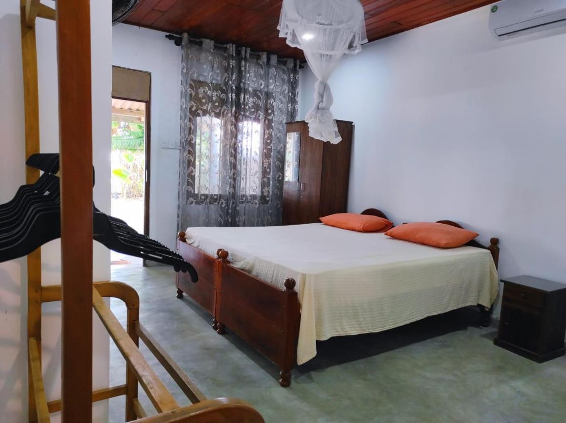 Blue Corals Beach Bungalow Matara Kültér fotó