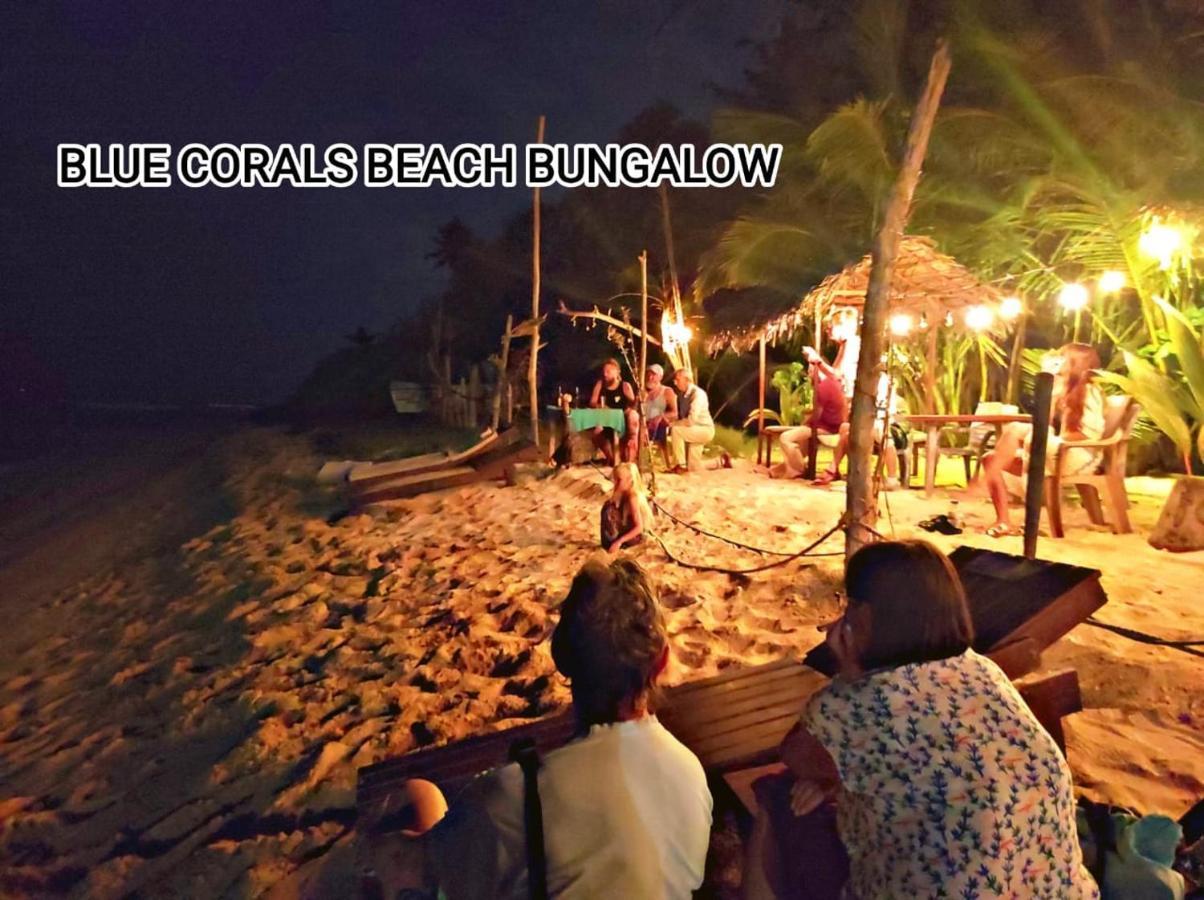 Blue Corals Beach Bungalow Matara Kültér fotó