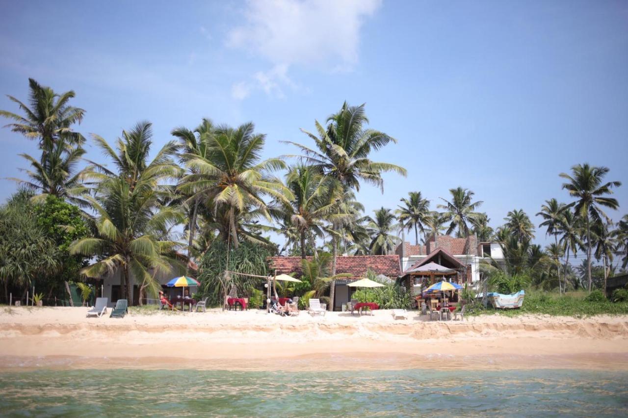 Blue Corals Beach Bungalow Matara Kültér fotó